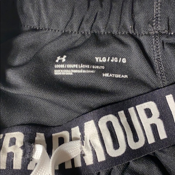 Black Under Armour shorts - Picture 4 of 4